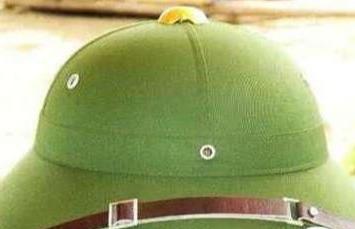 The allusions of green hat in ancient China